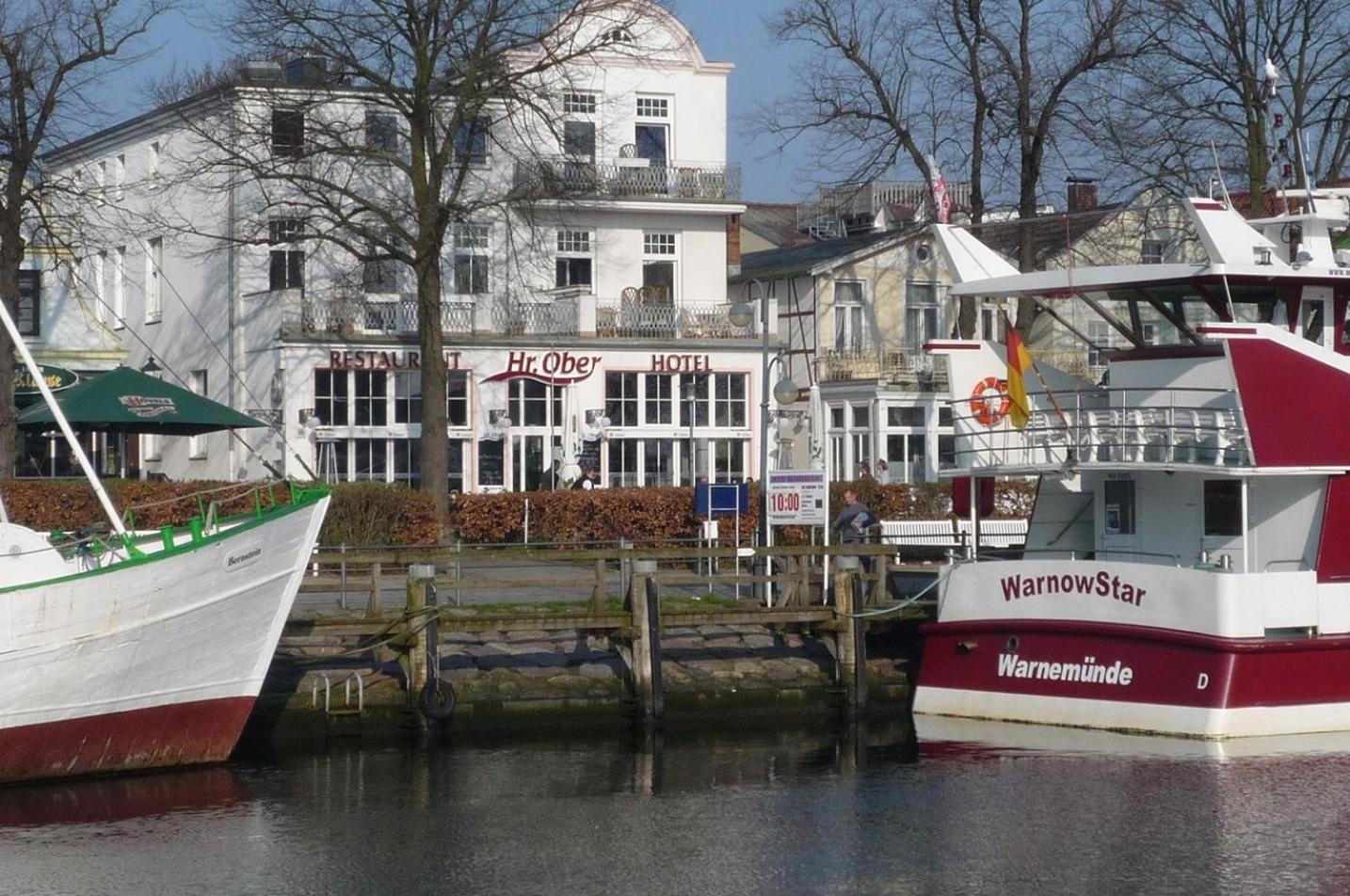Doppelzimmer Tresen, Direkt Am Alten Strom Rostock Exterior foto