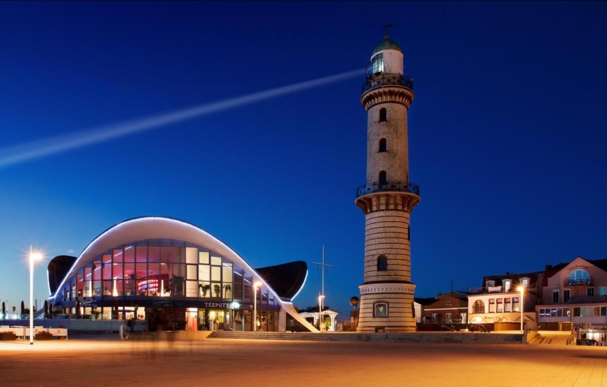 Doppelzimmer Tresen, Direkt Am Alten Strom Rostock Exterior foto